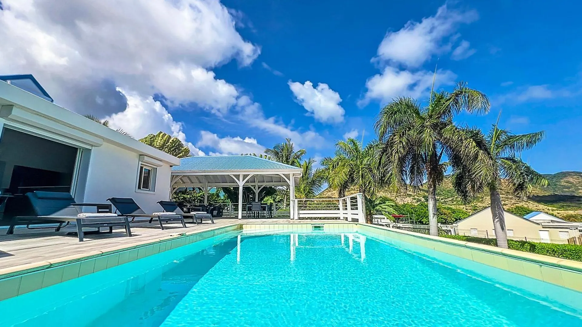 Villa Harmony Spacious And Modern With A Sea View クルドサック シント・マールテン