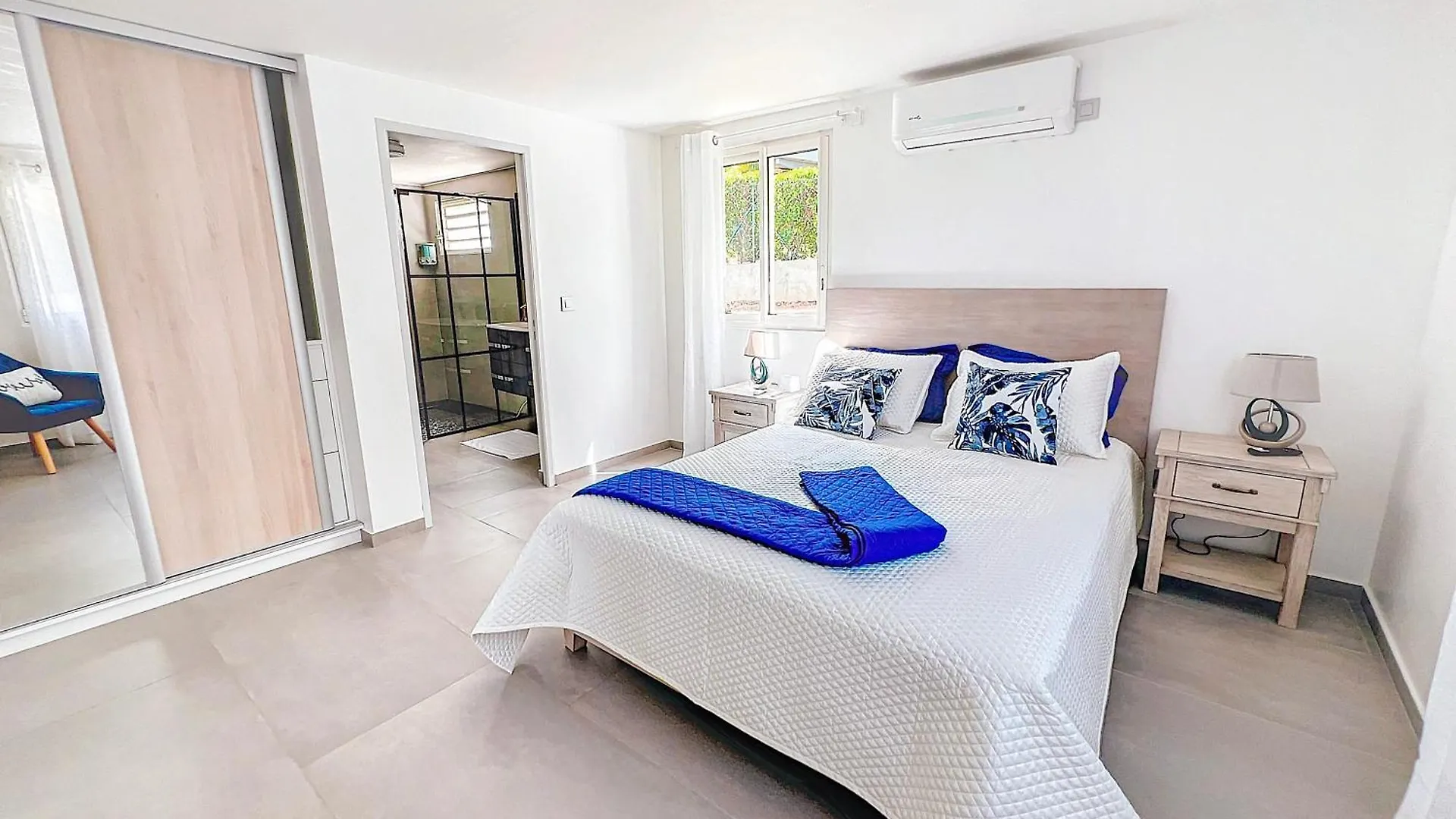 Villa Harmony Spacious And Modern With A Sea View Cul de Sac